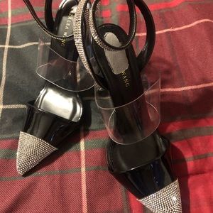 Womans high heel shoe